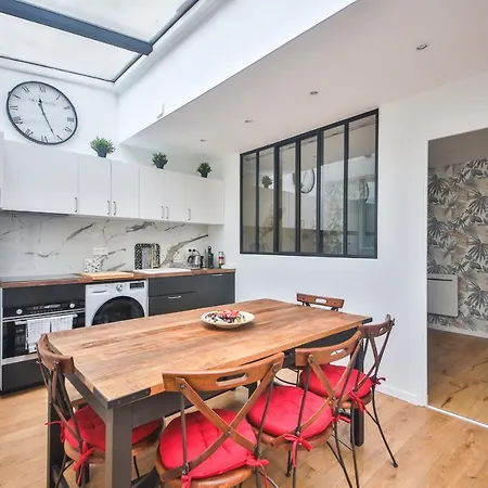 Lejlighed 2.luxueux Duplex 6/8pers/full Equipped/republique *