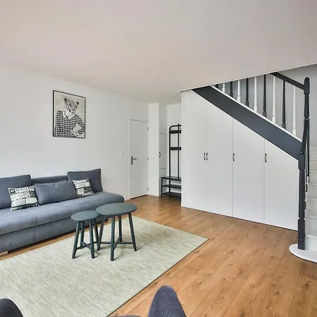 2.luxueux Duplex 6/8pers/full Equipped/republique *